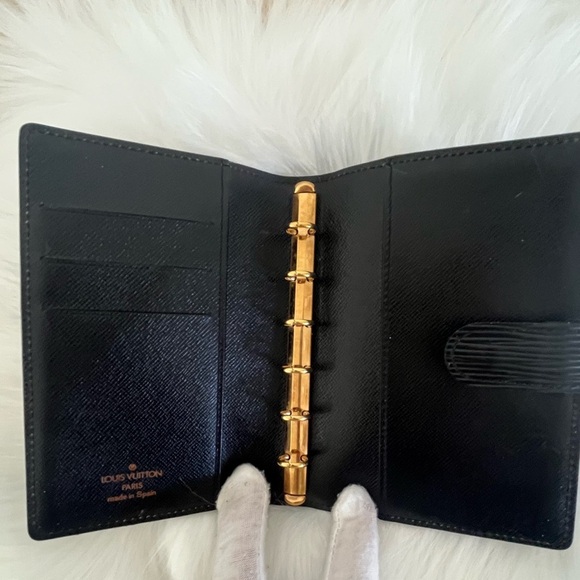 Louis Vuitton black Epi Agenda PM Passport Holder Circa 1995 Vintage - Picture 11 of 16